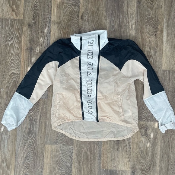 Nike Jackets & Blazers - Nike Air Windbreaker Jacket Women’s Medium Full Zip Lightweight